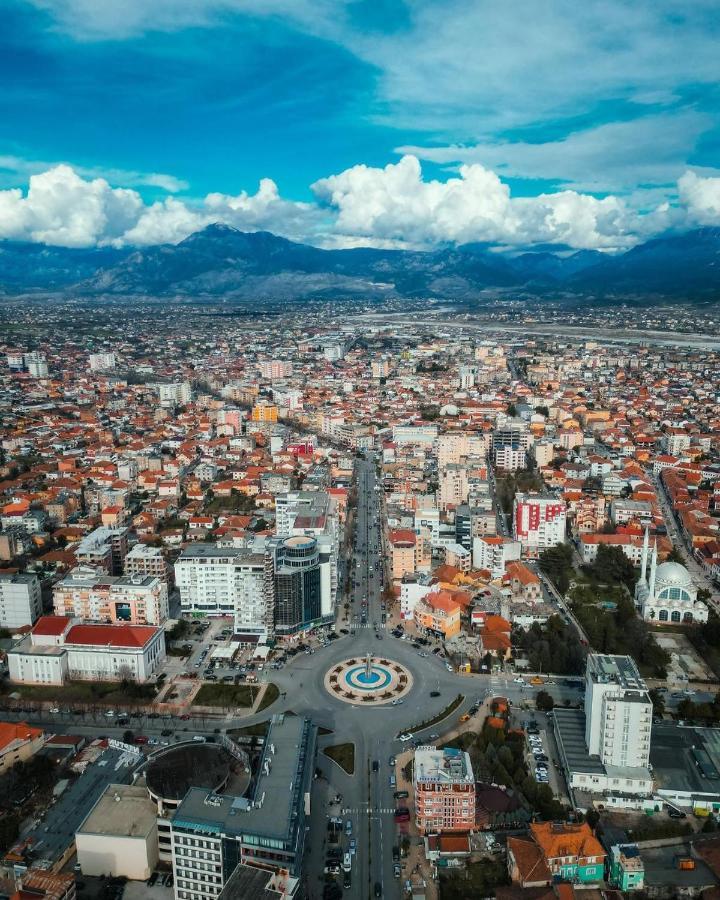 City Center Luxurious Apartment Shkodër Eksteriør bilde